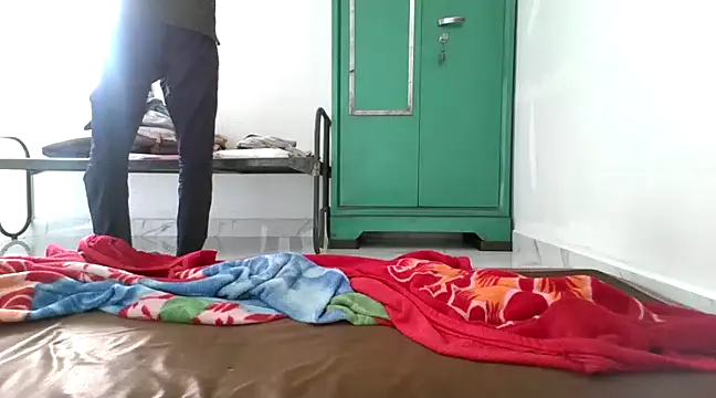 hot dark chocolate08 online show from 3, 1, 2025