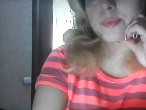 SweetCandy356 online show from 4, 3, 2025