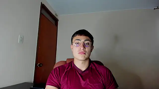 Leoknight online show from 5, 2, 2025