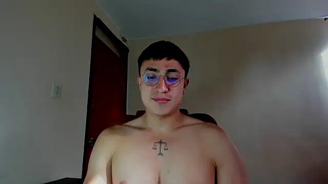 Leoknight online show from 11, 2, 2025