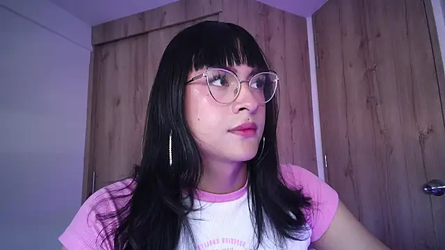 Kiitygirl online show from 23, 1, 2025