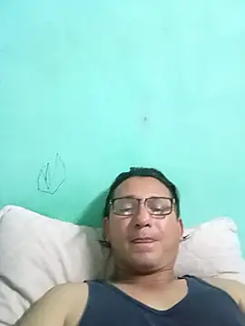 Andresguz35 online show from 14, 6, 2026