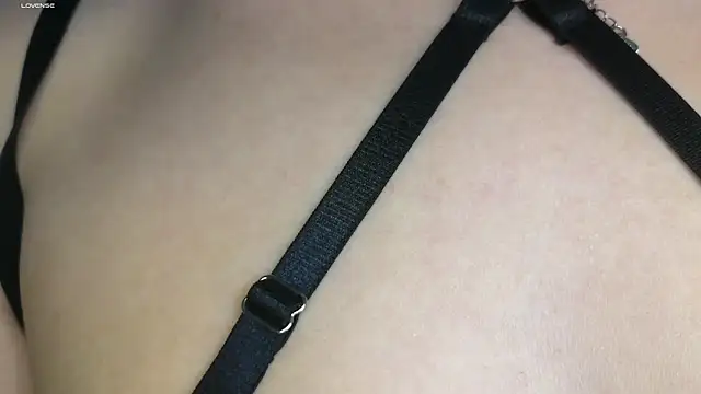 aryamirelle online show from 10, 1, 2025