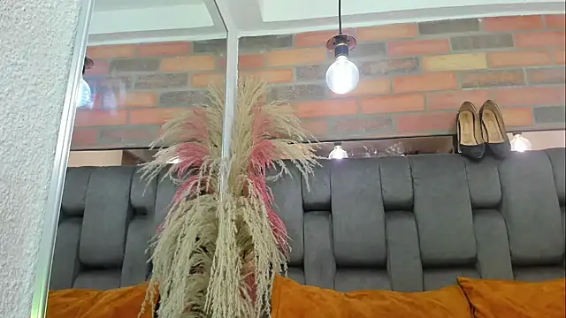 JESSYCORTES online show from 11, 3, 2026