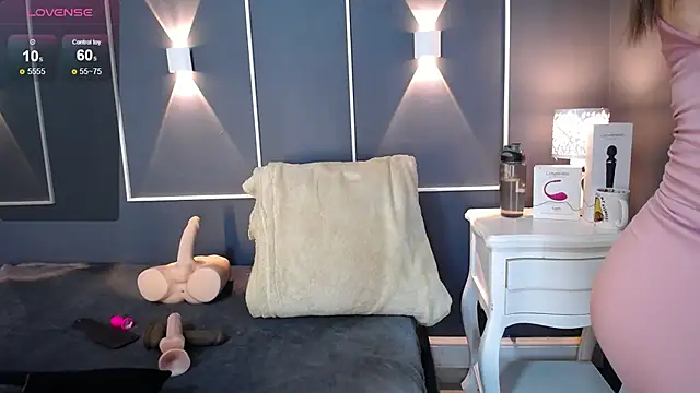 Emmawattsom online show from 19, 1, 2025