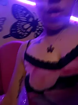 mariposapontiak420 online show from 10, 10, 2025