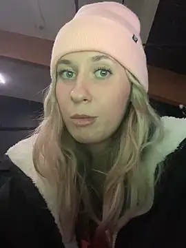 M1ssyk1ssy online show from 30, 12, 2024