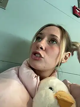 M1ssyk1ssy online show from 7, 1, 2025