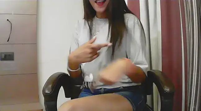 Snapshot of collage_hoty chatting on 17, 3, 2025 collage hoty online show from 17, 3, 2025