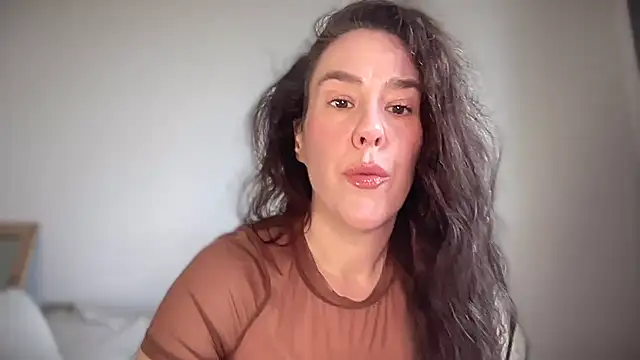 MilkyHoneyLullabies online show from 15, 9, 2025