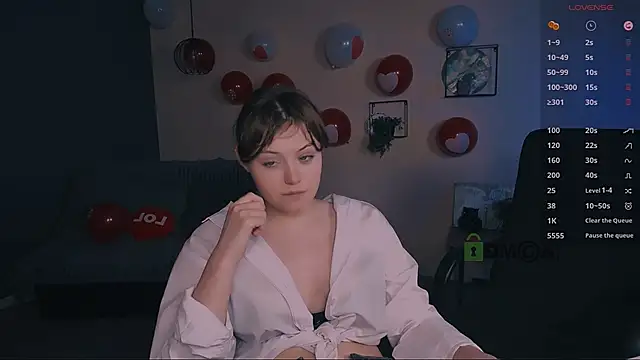 nikole kitt online show from 22, 2, 2025