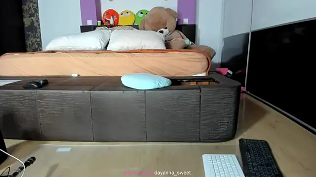 dayanna sweet online show from 13, 3, 2025