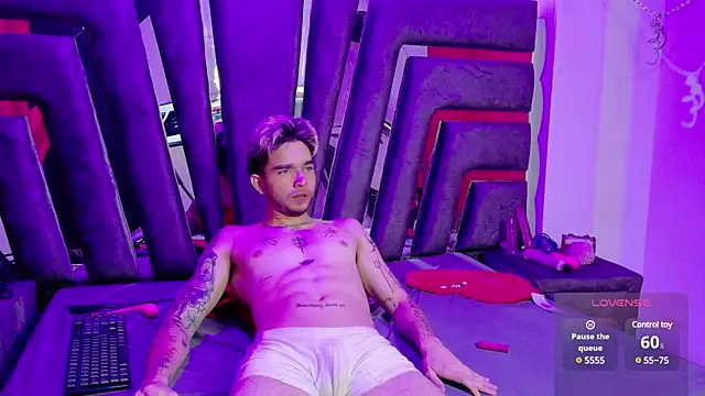 AliceandMax online show from 21, 3, 2025