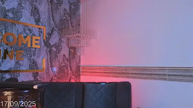 Keila Mendoza online show from 18, 9, 2025