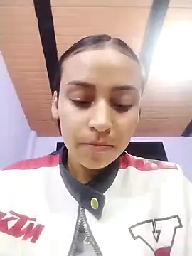 emma ambar online show from 19, 2, 2025