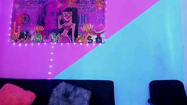 Snapshot of Angie99_gh chatting on 8, 10, 2025 Angie99 gh online show from 8, 10, 2025