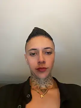 Snapshot of _PhillipBrown chatting on 2, 2, 2025 PhillipBrown online show from 2, 2, 2025