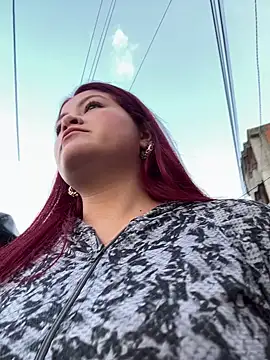 lia moon77 online show from 7, 1, 2025