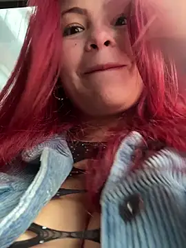 lia moon77 online show from 12, 2, 2025