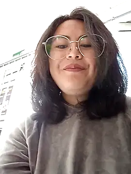 lara moon25 online show from 7, 12, 2024