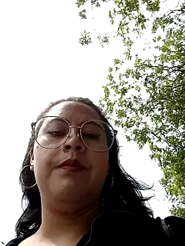 lara moon25 online show from 16, 12, 2024