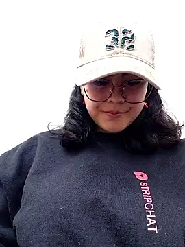 lara moon25 online show from 11, 1, 2026