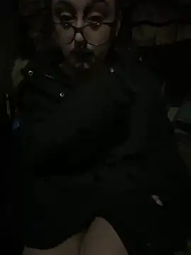 NovaLove2002 online show from 5, 3, 2026