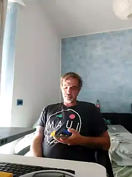 Snapshot of Marcolino183 chatting on 22, 6, 2026 Marcolino183 online show from 22, 6, 2026