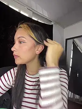 baby lizy online show from 28, 1, 2025