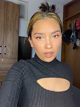 baby lizy online show from 8, 2, 2025