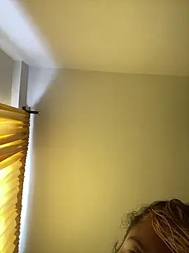 baby lizy online show from 6, 11, 2025