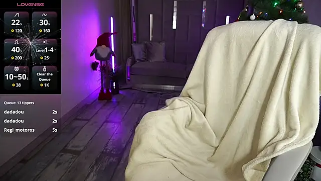 MirandaWong online show from 1, 1, 2025