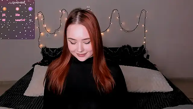 LittleKiitten online show from 21, 12, 2024