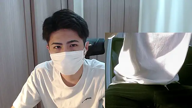 Snapshot of ryota_kkk chatting on 15, 5, 2026 ryota kkk online show from 15, 5, 2026
