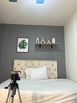 Soe Lara online show from 18, 11, 2025