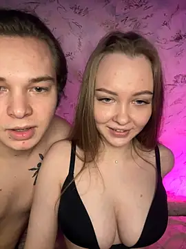 Family-Mm1 online show from 3, 3, 2026