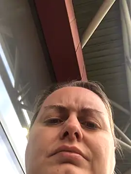 Meliss Official9 online show from 27, 11, 2025