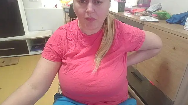 Meliss Official9 online show from 21, 2, 2026