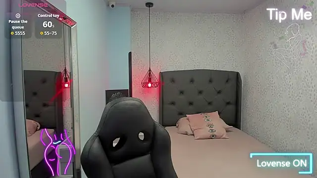 MAGNOLEROY online show from 8, 10, 2025