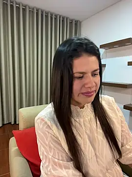 Alice Biel online show from 26, 2, 2025