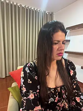 Alice Biel online show from 28, 2, 2025