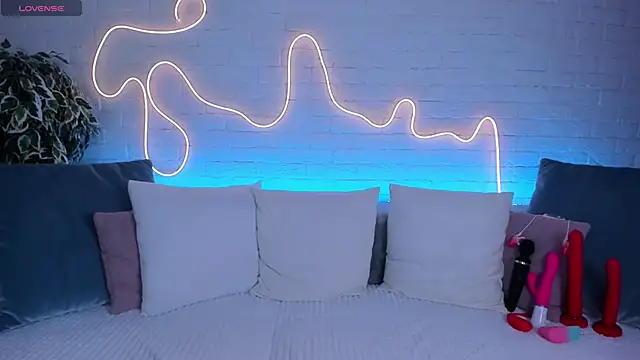 rossy babe  online show from 12, 2, 2025