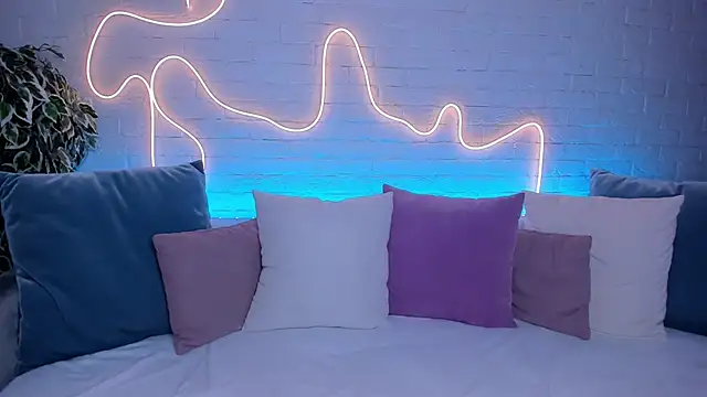 rossy babe  online show from 16, 10, 2025