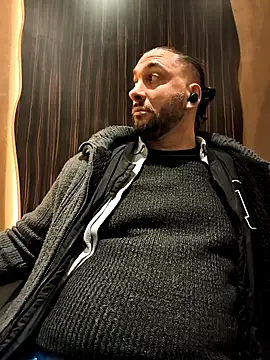 Snapshot of NewyorkDimi chatting on 23, 12, 2024 NewyorkDimi online show from 23, 12, 2024