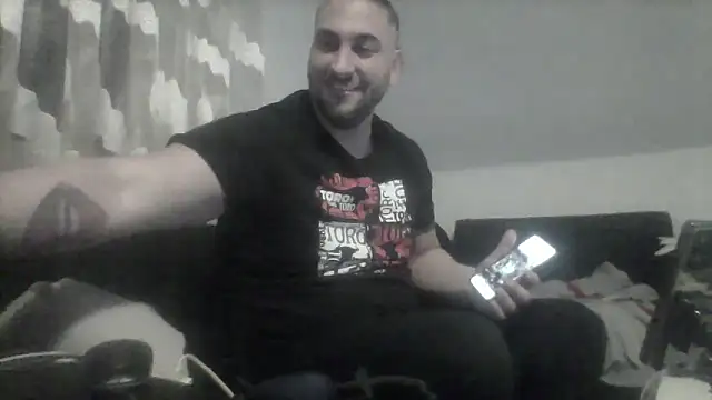 Snapshot of NewyorkDimi chatting on 11, 2, 2025 NewyorkDimi online show from 11, 2, 2025