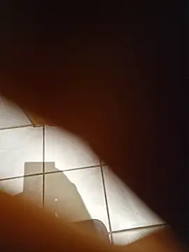 Snapshot of Warumnicht1980 chatting on 6, 11, 2025 Warumnicht1980 online show from 6, 11, 2025