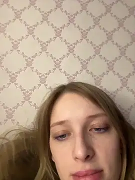 Snapshot of Evvie_Summn1 chatting on 28, 2, 2026 Evvie Summn1 online show from 28, 2, 2026