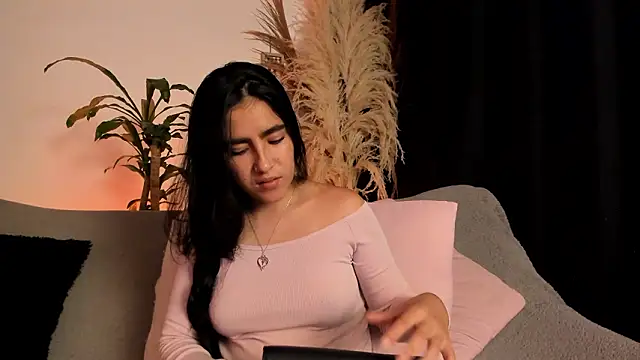 Serenity Day online show from 25, 2, 2026