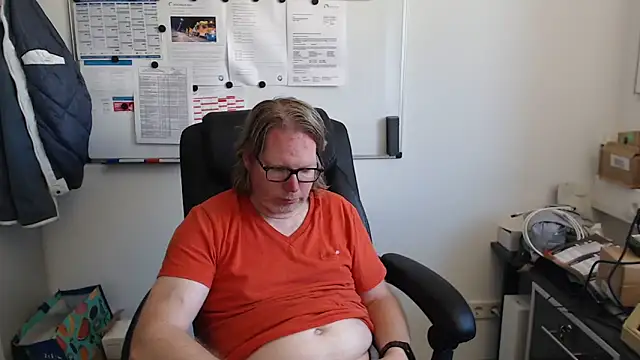 Snapshot of VSteph chatting on 19, 6, 2026 VSteph online show from 19, 6, 2026