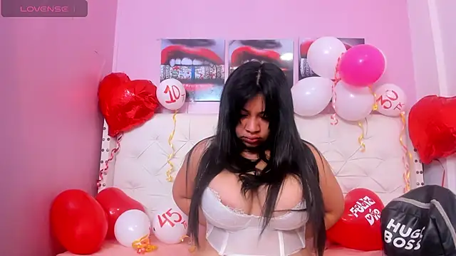 Snapshot of alice__tylor chatting on 19, 2, 2025 alice tylor online show from 19, 2, 2025